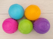 Load image into Gallery viewer, Fuzz Ball Squishy
